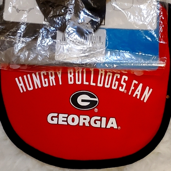 Infant Hungry GA Bulldogs Bib and Bootie set - Picture 1 of 6